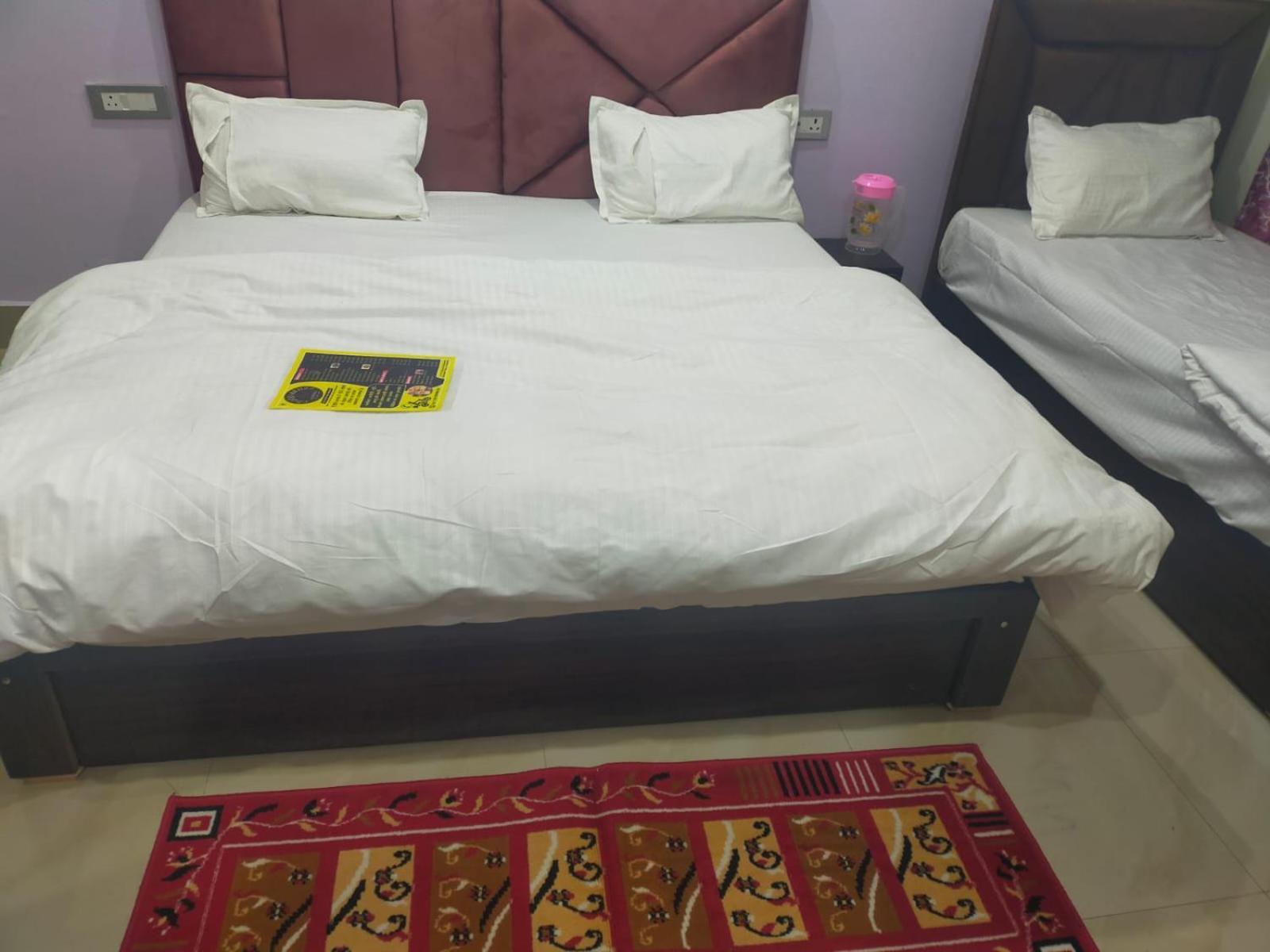 Dixit Residency Hotel Vrindavan Exterior photo